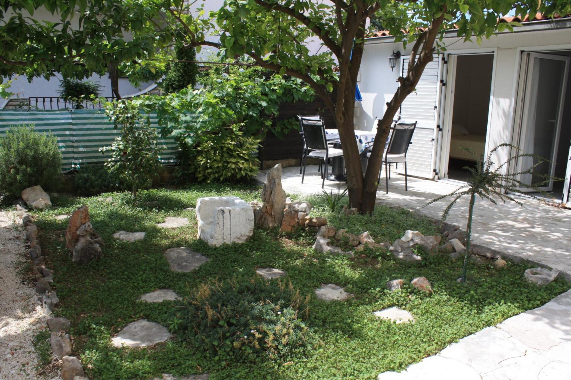 Apartments Gina Трогир Екстериор снимка